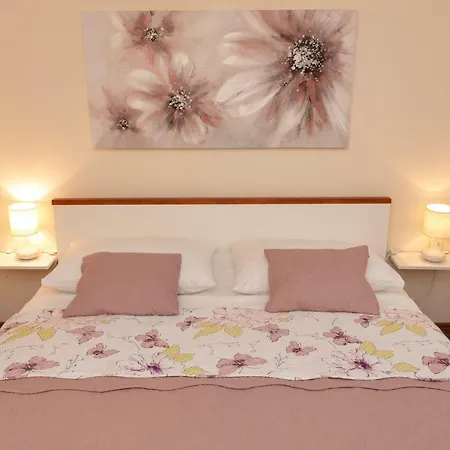 Apartman Maris * Gornja Brela