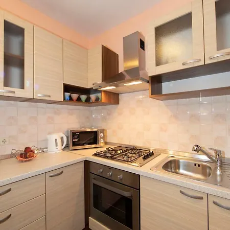Apartman Maris * Gornja Brela